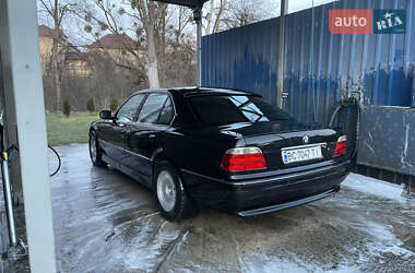 Седан BMW 7 Series 2001 в Рудки