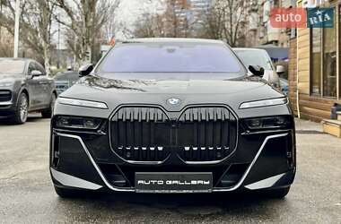 Седан BMW 7 Series 2024 в 