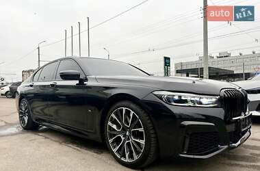 Седан BMW 7 Series 2022 в 