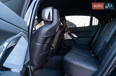 Седан BMW 7 Series 2024 в 