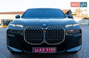 Седан BMW 7 Series 2024 в 