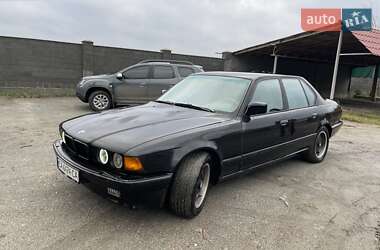 Седан BMW 7 Series 1993 в Лисянці