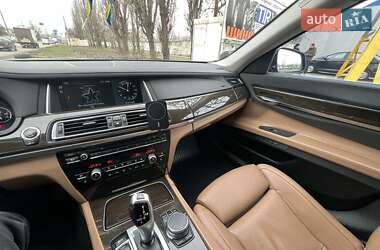 Седан BMW 7 Series 2014 в Миколаєві