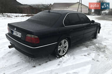 Седан BMW 7 Series 2001 в Полтаві