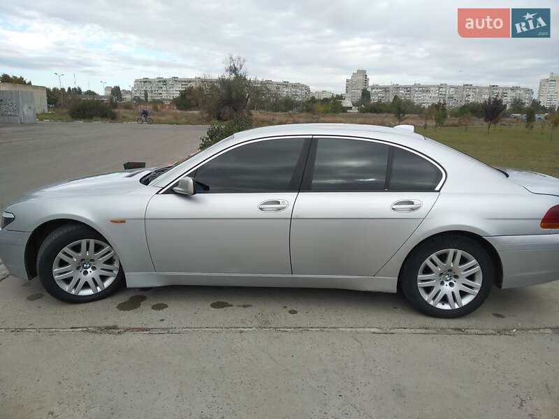 Седан BMW 7 Series 2004 в Херсоні