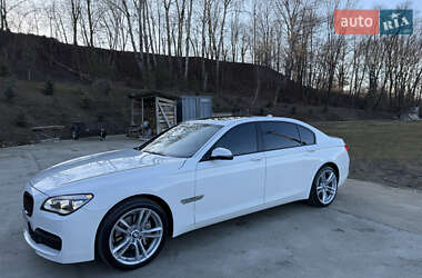 Седан BMW 7 Series 2013 в Чернівцях