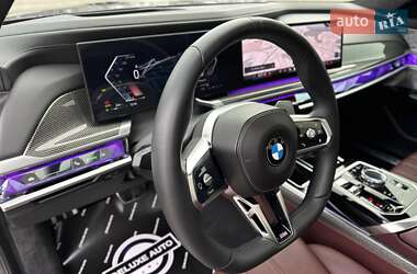 Седан BMW 7 Series 2023 в Киеве