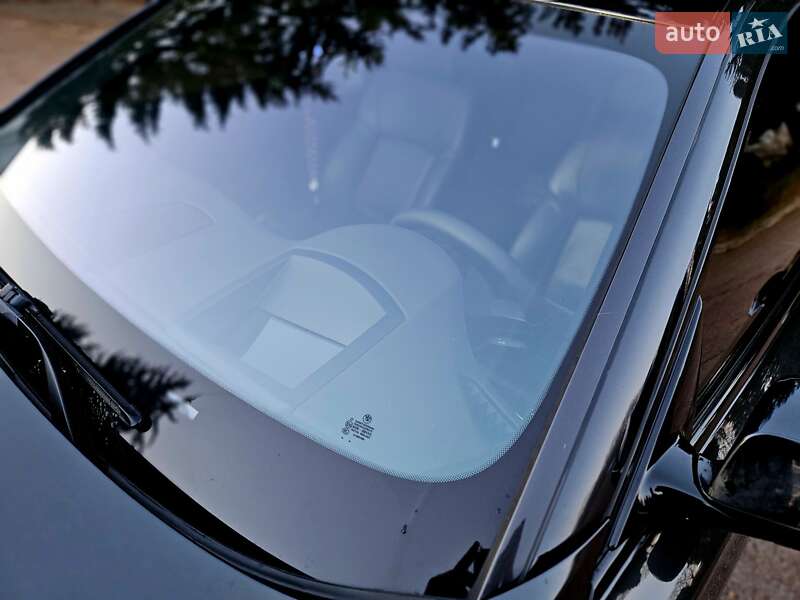 Седан BMW 7 Series 2013 в Житомире
