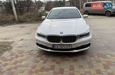 Седан BMW 7 Series 2016 в Кременчуці