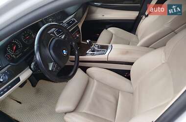 Седан BMW 7 Series 2011 в Ровно