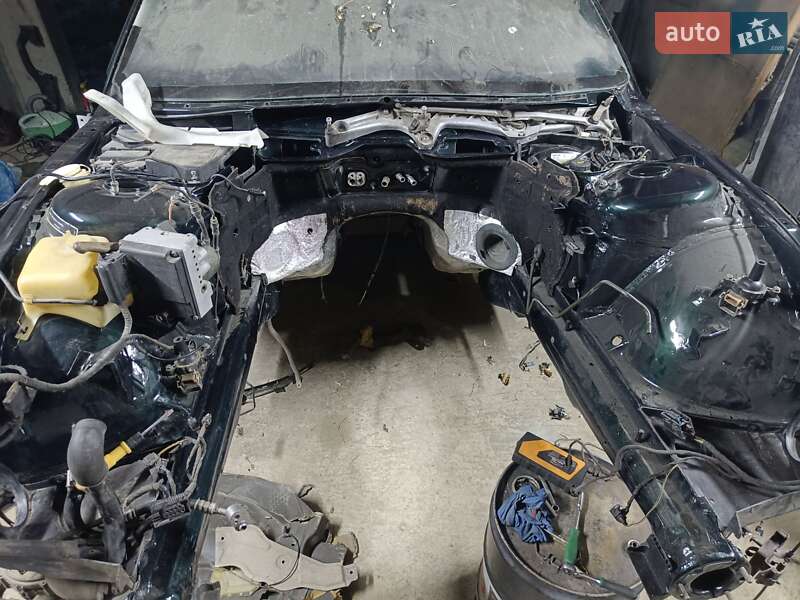 Седан BMW 7 Series 1997 в Черновцах