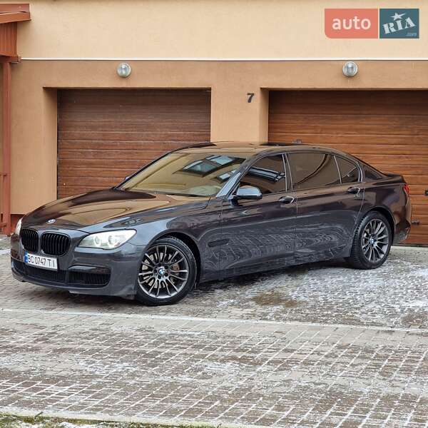 Седан BMW 7 Series 2014 в Львові