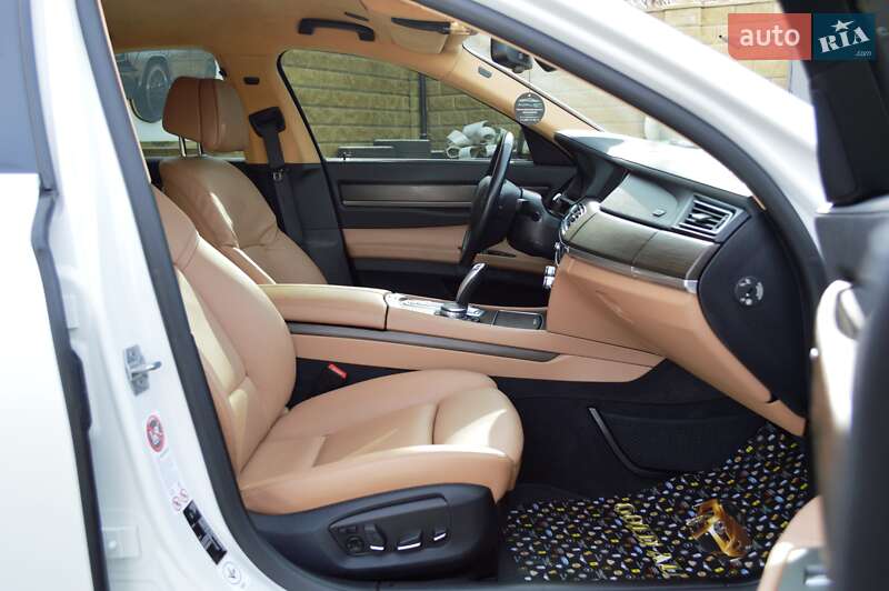 Седан BMW 7 Series 2014 в Одесі