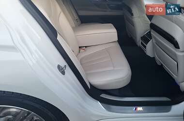 Седан BMW 7 Series 2019 в 