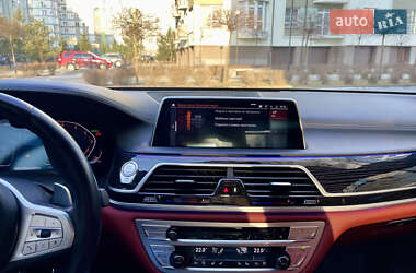 Седан BMW 7 Series 2022 в 