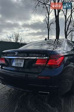Седан BMW 7 Series 2013 в 