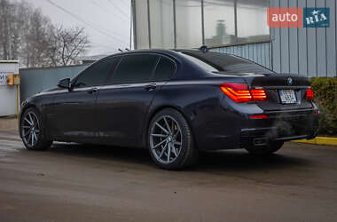 Седан BMW 7 Series 2013 в Черновцах