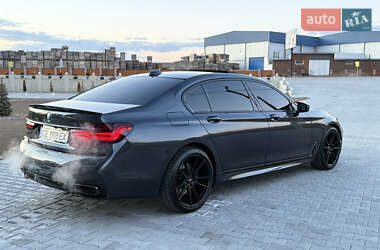 Седан BMW 7 Series 2016 в 