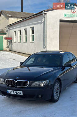 Седан BMW 7 Series 2005 в Рокитному