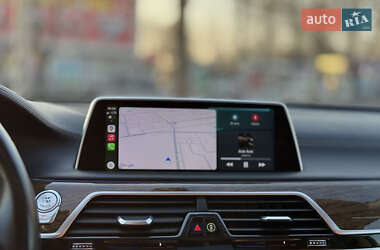Седан BMW 7 Series 2015 в 