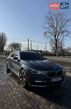 Седан BMW 7 Series 2016 в Киеве