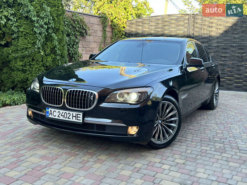 Седан BMW 7 Series 2008 в 