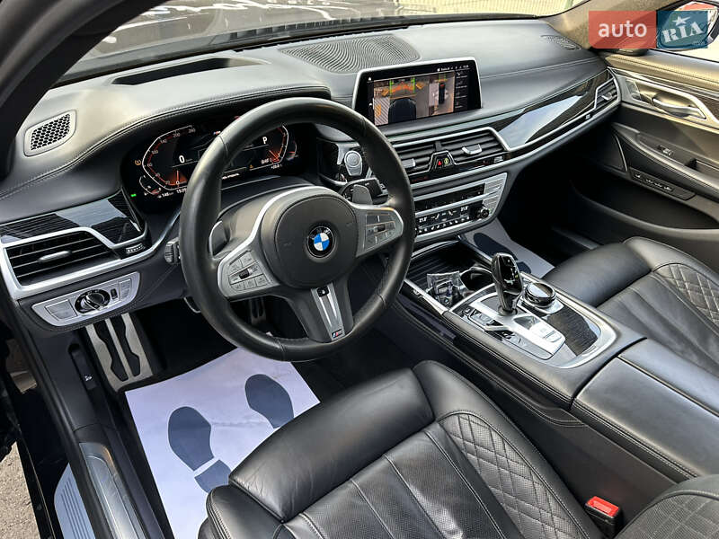 Седан BMW 7 Series 2019 в Києві