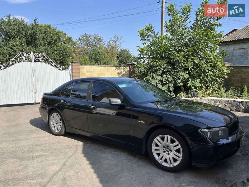 Седан BMW 7 Series 2003 в 
