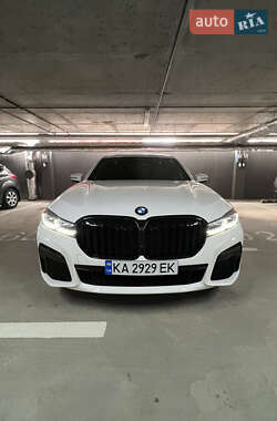 Седан BMW 7 Series 2019 в 