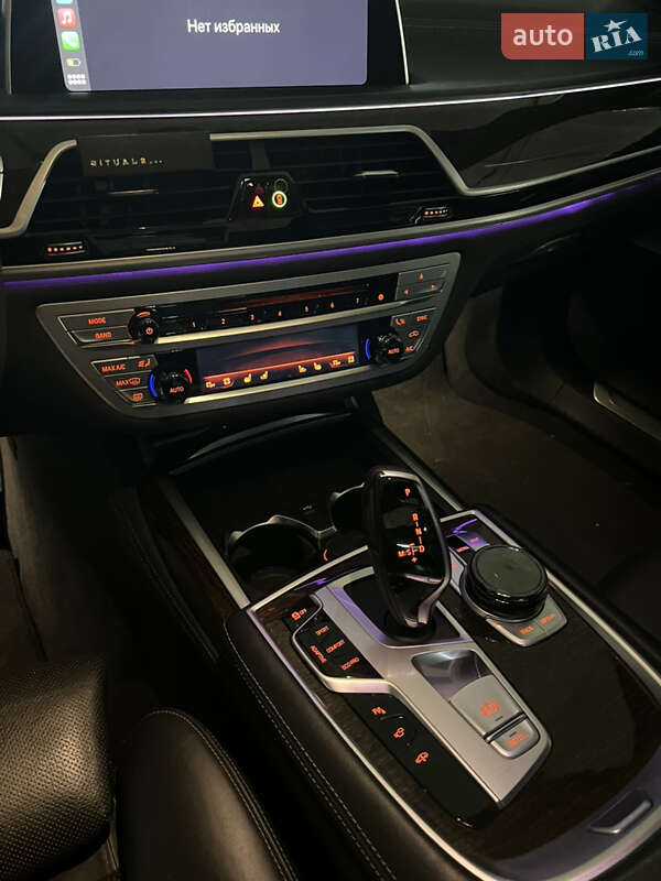 Седан BMW 7 Series 2019 в Киеве фото 19 Седан BMW 7 Series 2019 в Киеве