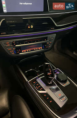 Седан BMW 7 Series 2019 в 