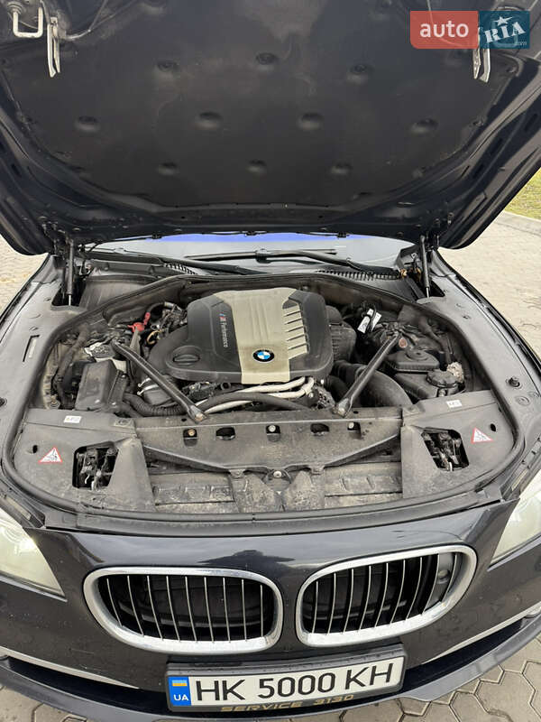 Седан BMW 7 Series 2012 в Ровно фото 33 Седан BMW 7 Series 2012 в Ровно