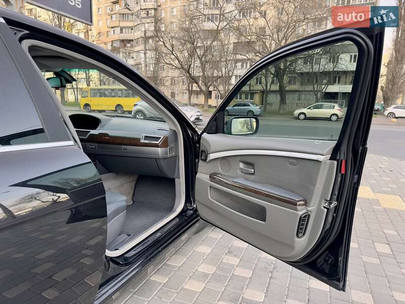 Седан BMW 7 Series 2003 в Одессе