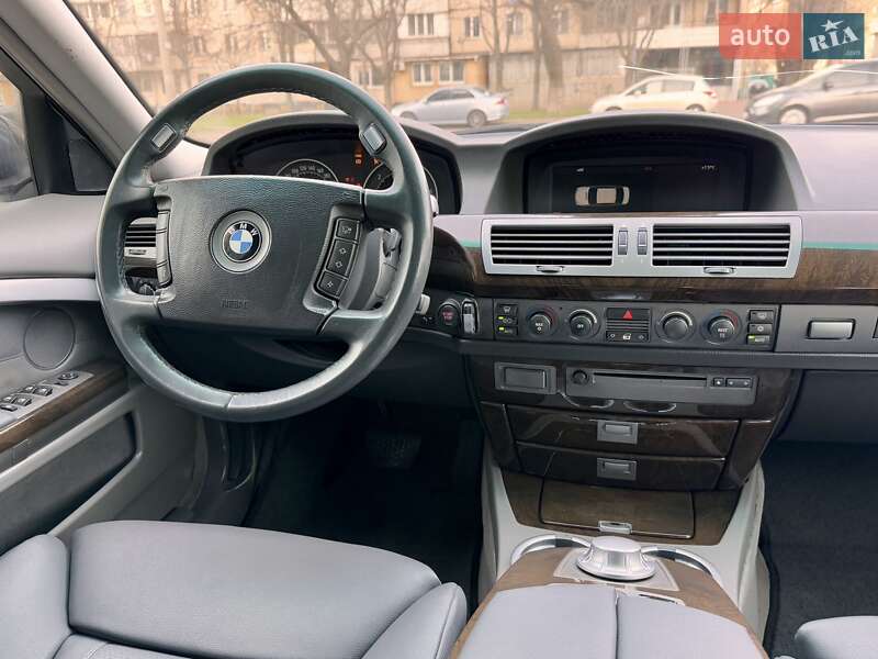 Седан BMW 7 Series 2003 в Одессе