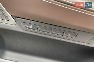 Седан BMW 7 Series 2020 в Рівному