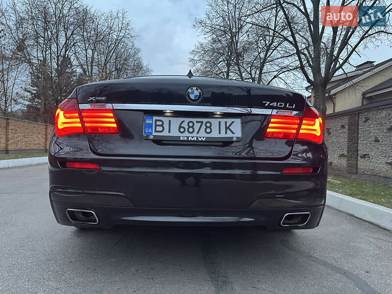 Седан BMW 7 Series 2012 в Днепре