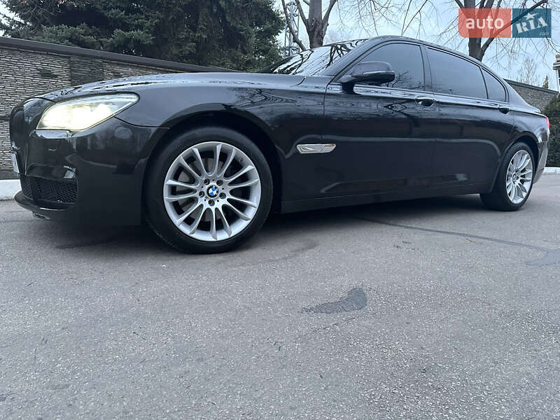 Седан BMW 7 Series 2012 в Днепре