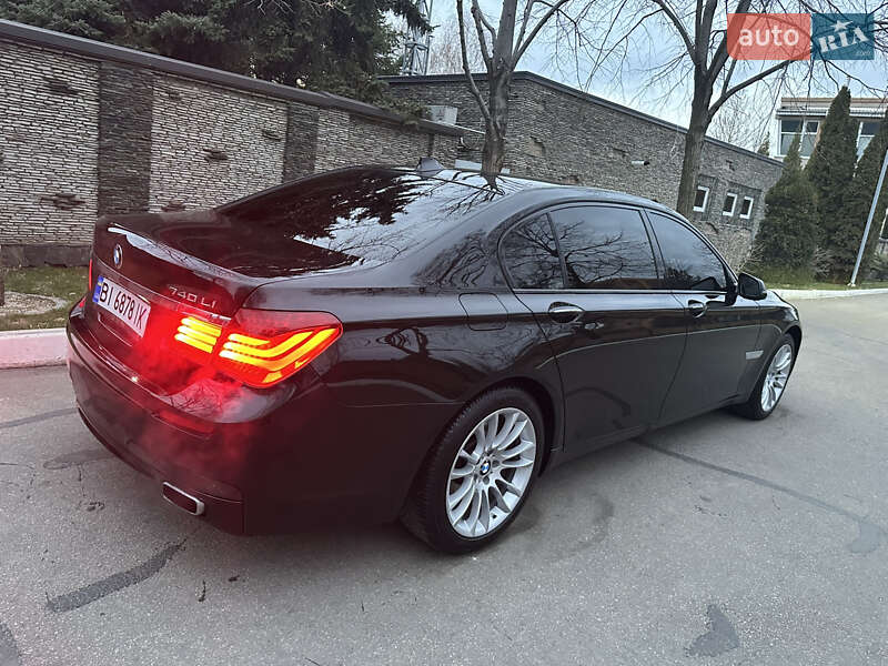 Седан BMW 7 Series 2012 в Днепре