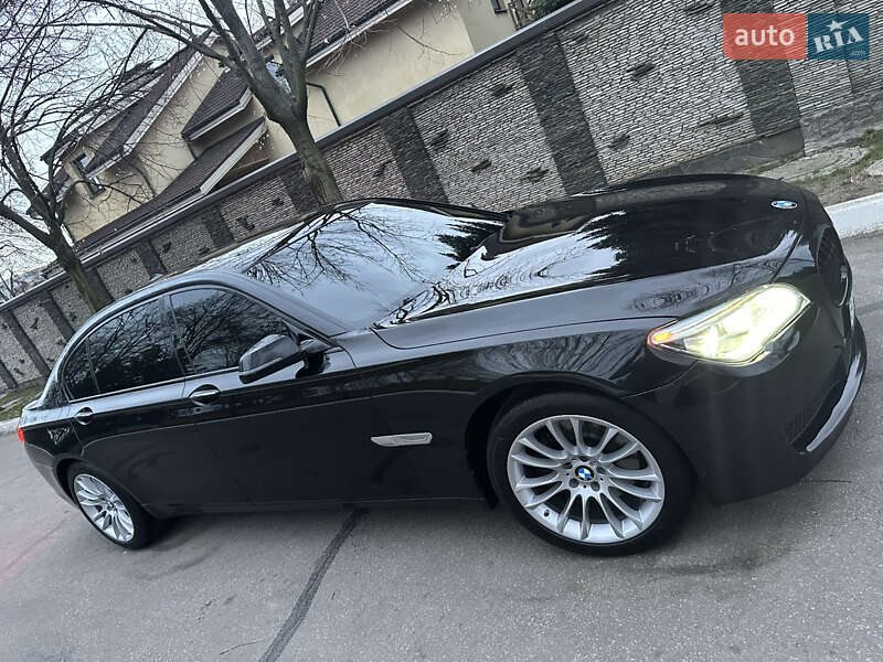 Седан BMW 7 Series 2012 в Днепре