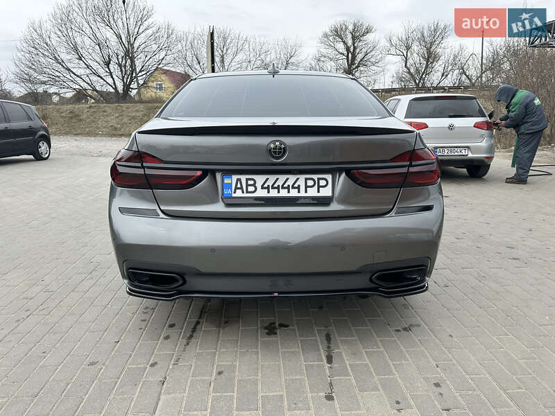 Седан BMW 7 Series 2018 в Киеве
