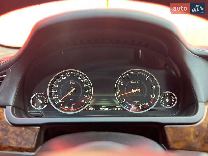 Седан BMW 7 Series 2014 в Киеве