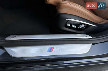 Седан BMW 7 Series 2016 в 