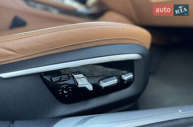 Седан BMW 7 Series 2016 в 