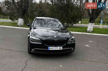 Седан BMW 7 Series 2011 в 