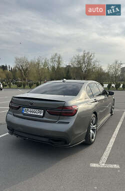 Седан BMW 7 Series 2018 в Києві