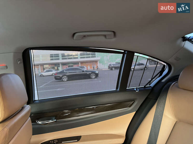 Седан BMW 7 Series 2014 в Николаеве фото 19 Седан BMW 7 Series 2014 в Николаеве