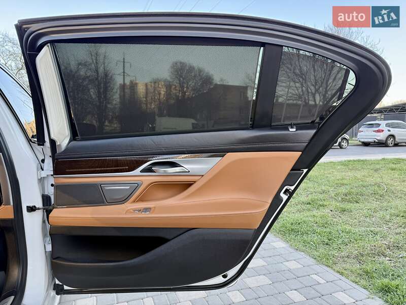 Седан BMW 7 Series 2017 в Одесі