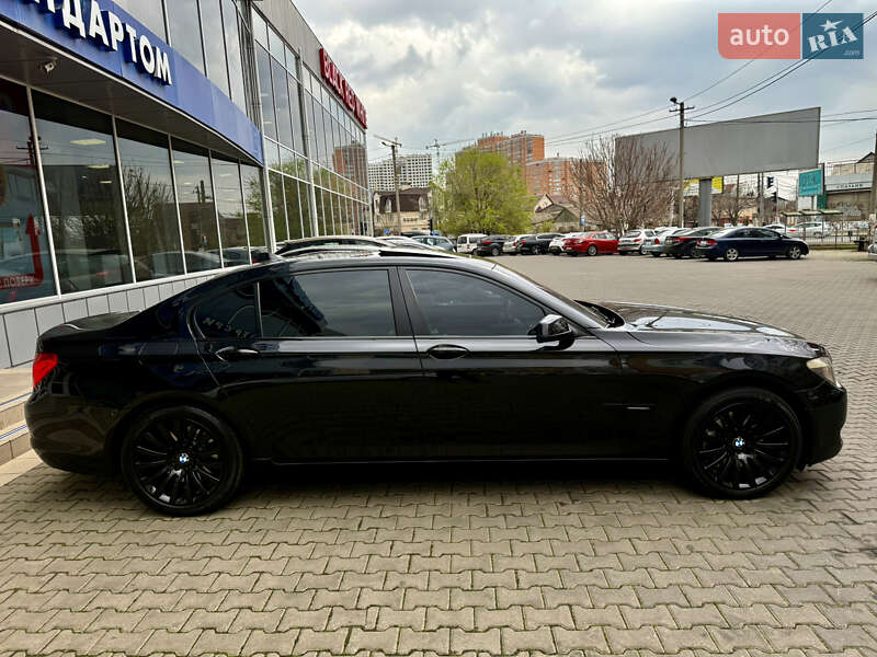 Седан BMW 7 Series 2012 в Одесі