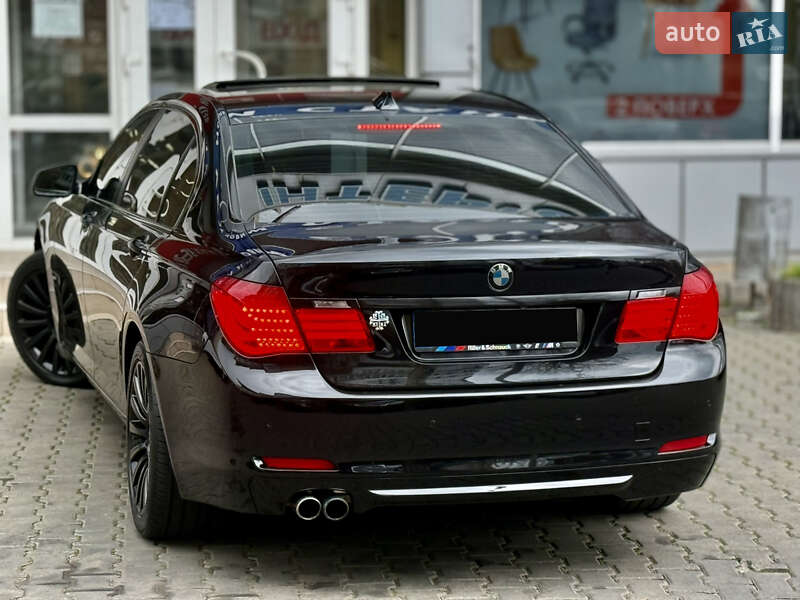 Седан BMW 7 Series 2012 в Одесі