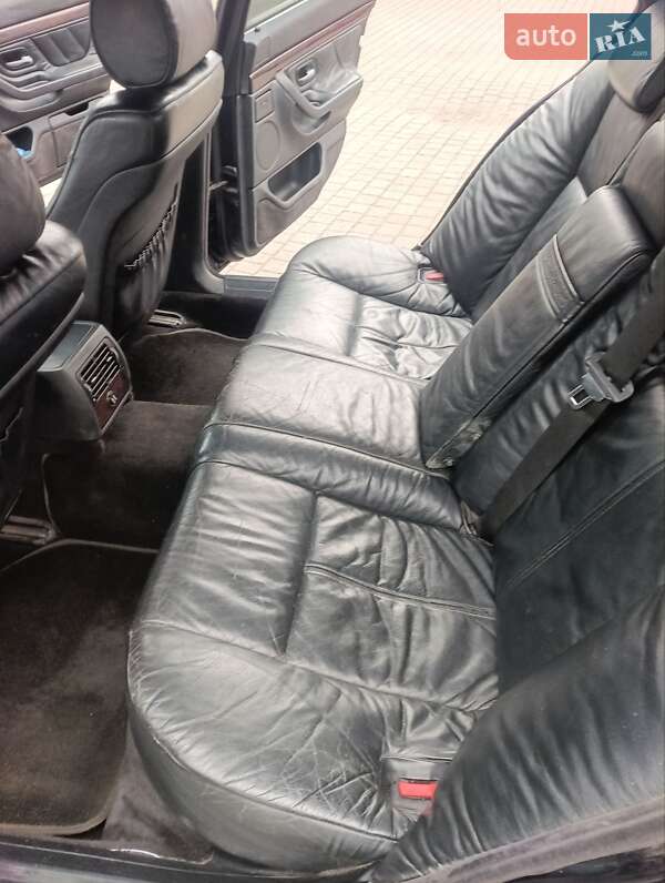 Седан BMW 7 Series 1998 в Запоріжжі
